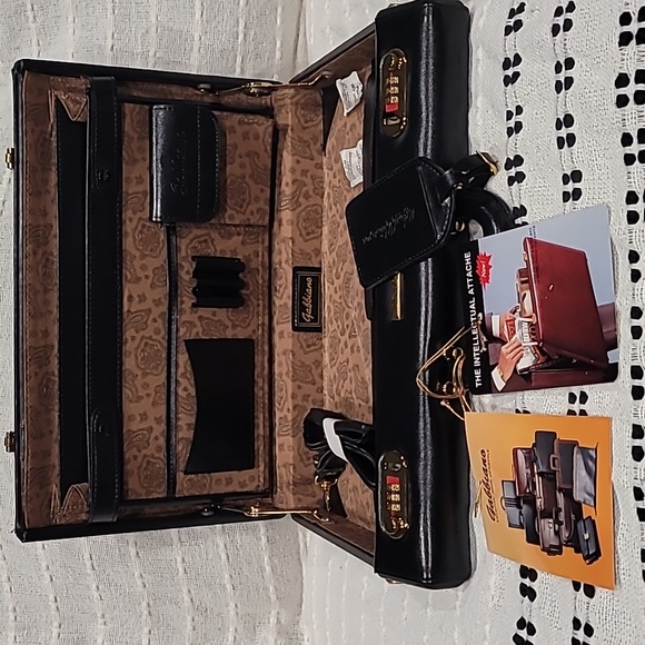 Gabbiano Excutive Briefcase - Picture 4 of 9